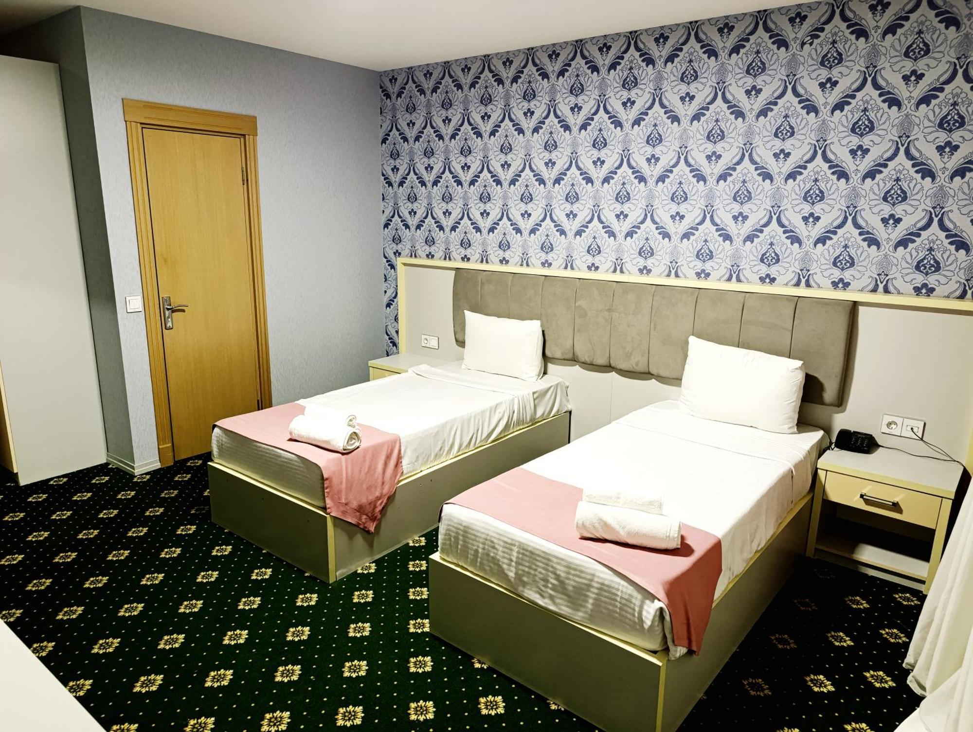 Altus Hotel Baku Exterior foto